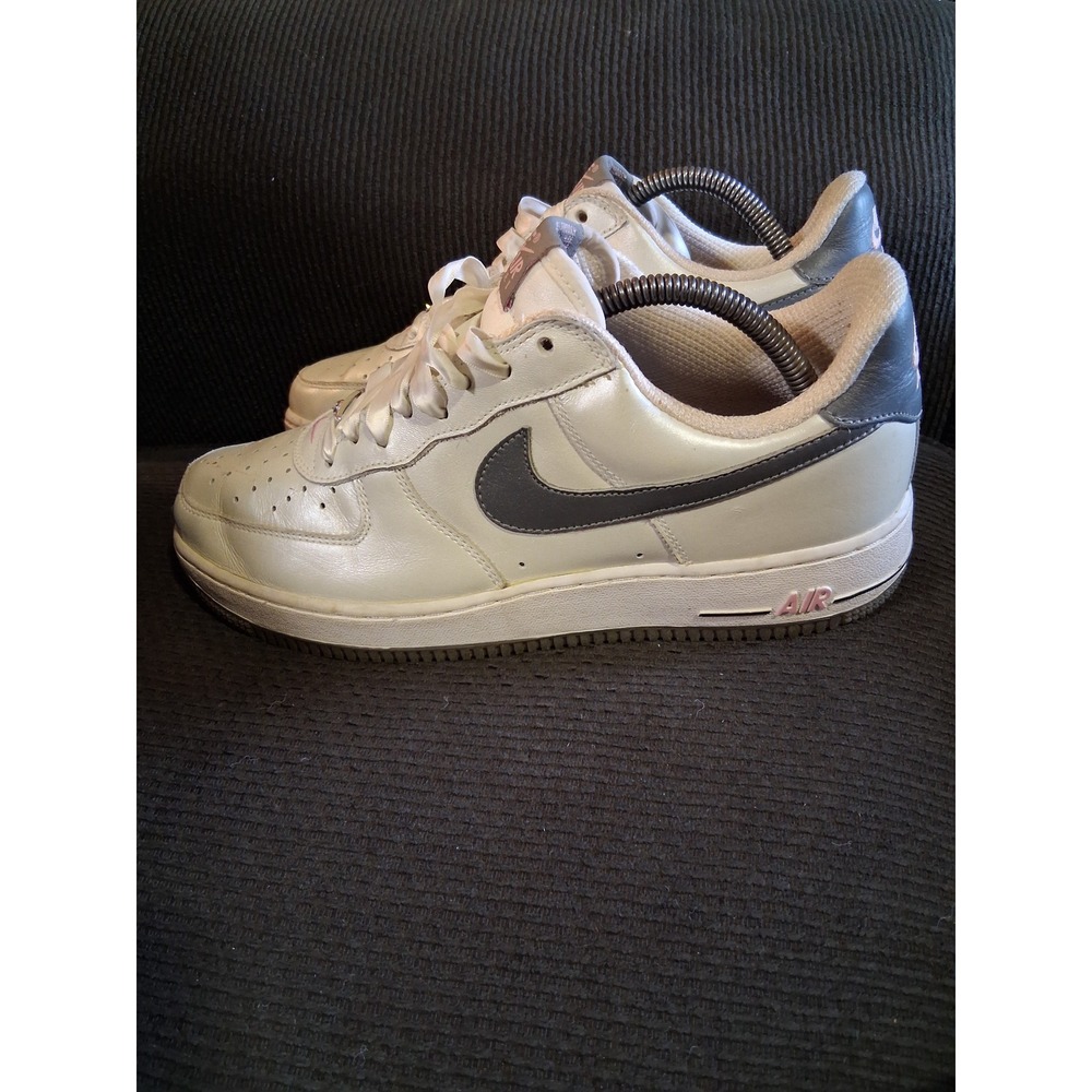 Nike Air Force 1 Low Pearlescent White Pink Grey Womens 10 2006 Vintage